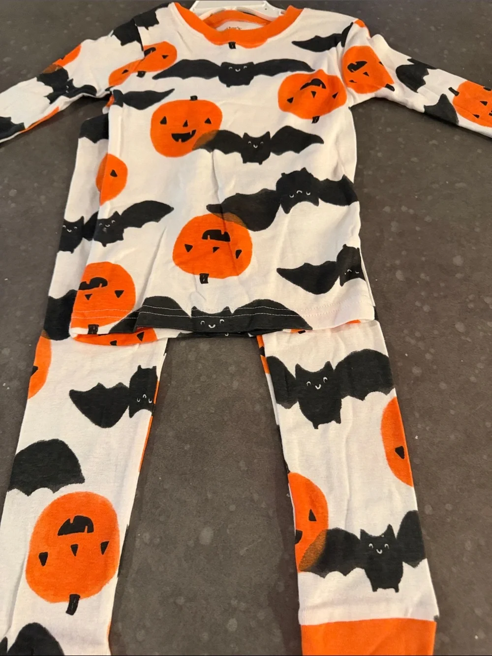 Carter's Orange & Black Pumpkin and Bat Pajama Set